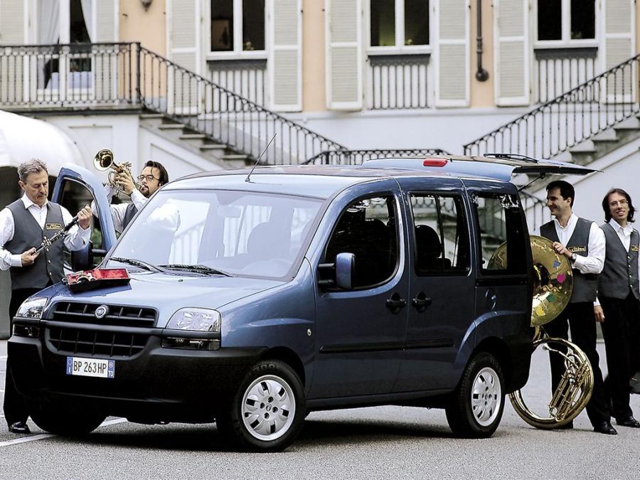  Fiat Doblo Panorama 2000 года  (фото 14 из 16)